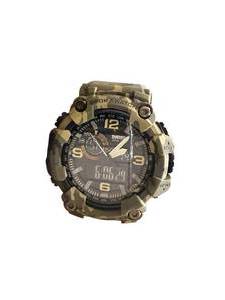 lot 53 image: Mens Camouflage Digital Analog Sport Watch