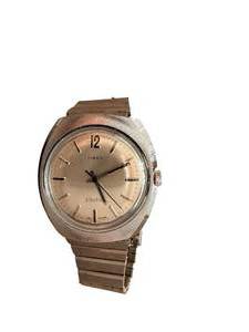 lot 61 image: Vintage Timex Electric Stainless Steel Wristwatch