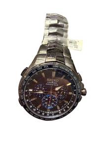 lot 219 image: Seiko Coutura Radio Sync Solar Mens Watch SSG021