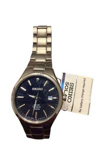 lot 221 image: Seiko Solar Stainless Steel Wristwatch with Black Dial