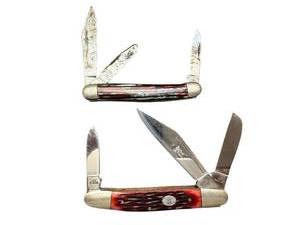 lot 249 image: Lot of 2 Vintage Pocket Knives with Jigged Handles and Multi-Blade Design