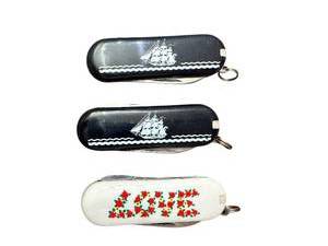 lot 333 image: Set of 3 Pocket Knives with Decorative Handles