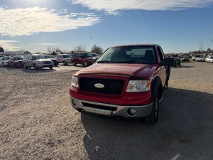lot 8 image: 2006 Ford F150