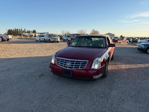 lot 20 image: 2008 Cadillac Deville