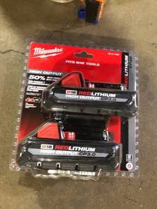 lot 29 image: Milwaukee M18 18V Lithium-Ion HIGH OUTPUT CP 3.0Ah Battery Pack (2-Pack) Customer Returns See Pictures