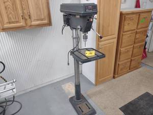 lot 192 image: Craftsman 17 Drill Press, 16 Speed...