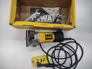 lot 230 image: Dewalt Trim Router, Model DW670...