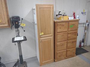 lot 413 image: Cabinet with Contents, 20x22x75...