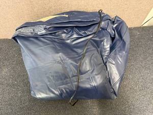 lot 8 image: Full Sized Air Bed With Built In Inflater