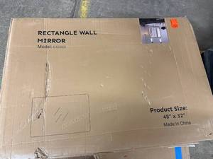 lot 33 image: 48 X 32 Rectangle Wall Mirror