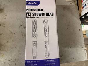lot 39 image: Professional Pet Shower Head