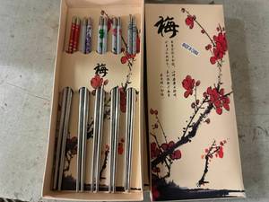 lot 43 image: 2 X 5Ct Packs Of Metal Chopsticks
