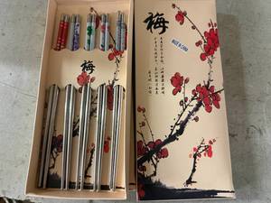 lot 44 image: 2 X 5Ct Packs Of Metal Chopsticks
