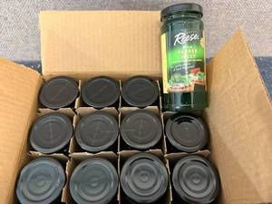 lot 175 image: 12 Bottles Of Reese Mild Pepper Jelly