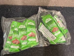 lot 211 image: 2 X 8Ct Packs Of Lightly Roasted Almonds