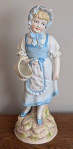 lot 118 image: BR - Large Vintage Porcelain Figurine of Girl with Bonnet and Basket