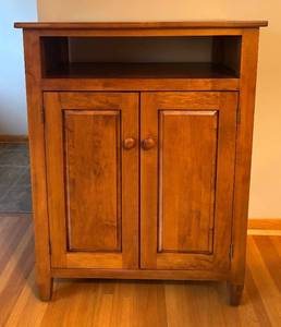 lot 26R image: LR - Wooden Storage Cabinet with Shelf and Double Doors