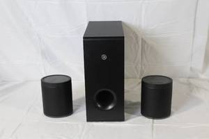 lot 24 image: Yamaha MusicCast Subwoofer and Wireless Speaker Set