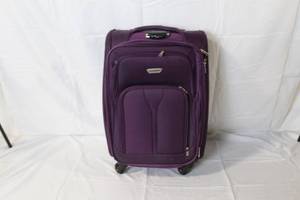 lot 32 image: Purple AL-DAHELA Softside Rolling Carry-On Suitcase