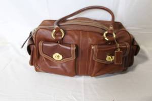 lot A-91 image: Coach Brown Leather Satchel Handbag with Gold Hardware