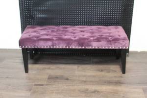 lot 119 image: Tufted Velvet Bench with Nailhead Trim and Dark Wood Legs