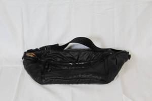 lot 163 image: Caraa Large Black Quilted Nylon Sling Bag