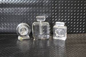 lot 168 image: Set of 3 Glass Crystal Desk Clocks and Paperweights