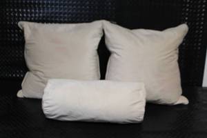 lot 192 image: Casa Decor Home Beige Throw Pillow Set with Bolster