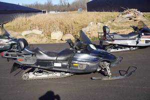 lot 6 image: 2008 Arctic Cat T660 4 Stroke Touring 2 Up Snowmobile