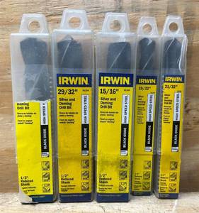 lot 42 image: Irwin Drill Bit various size lot of 5