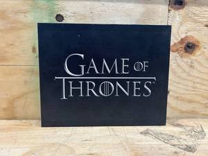 lot 43 image: Game of Thrones House Sigil Wine Stopper Set of 6