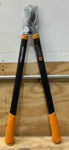 lot 84 image: Fiskars Lopper 1-12
