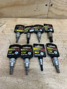 lot 90 image: KT Industries Hex Bits (lot of 8)