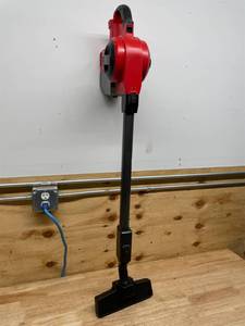lot 148 image: Milwaukee 0940-20 M18 18-Volt Lithium-Ion Brushless 0.25 Gal. Cordless Jobsite Vacuum (Tool-Only)