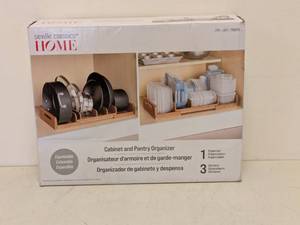 lot 13 image: SEVILLE CLASSICS HOME CABINET AND PANTRY ORGANIZER