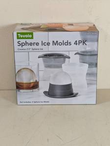 lot 91 image: TOVOLO SHPERE ICE MOLDS 4PK.