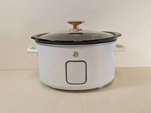 lot 120 image: BEAUTIFUL SLOW COOKER