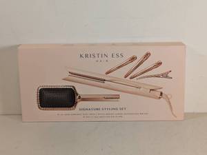 lot 93 image: KRISTIN ESS HAIR SIGNATURE STYLING SET