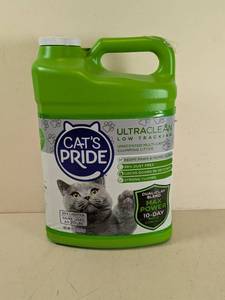 lot 154 image: CATS PRIDE ULTRACLEAN LOW TRACKING UNSCENTED MULTI-CAT CLUMPING LITTER