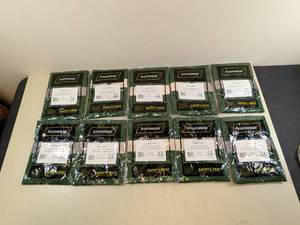 lot 167 image: 10 NEW IRONWEAR SMALL SAFETY VESTS GREEN