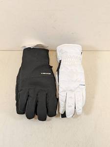 lot 187 image: (2) SENSATEC HEAD MENS GLOVE SETS (BLACKWHITE)