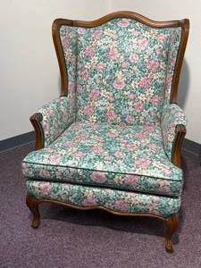 lot 14 image: Mid-Century Modern Walnut Chippendale Style Lounge Armchair with Curved Backrest and English Cotton Floral Fabric, 1960s
