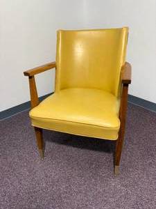 lot 15 image: Vintage 60�s Walnut Arm Chair, Harvest Gold Vinyl Upholstery - Beautiful condition 33H x 24W