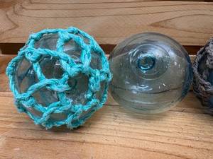 lot 44 image: 3 Vintage Japanese glass fishing floats, also known as ukidama