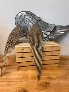 lot 51 image: 2 Large Metal Angel Wings to Hang on Wall