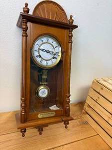 lot 54 image: Statue of Liberty Centennial Pendulum Wall Clock - Working - With Key