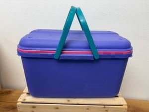 lot 66 image: Vtg Large Eagle Craftstor, Caboodle Like, SewingCraft Organizing Tote