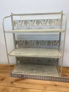 lot 73 image: Mid-Century Metal 3 Teir Collapsible Plant Stand, 2W x 30T x 9D