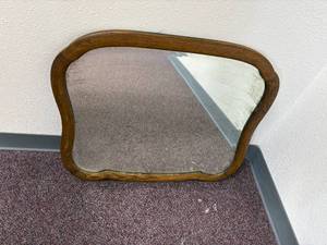lot 95 image: Old Oak 1900s Framed Beveled Mirror, 26W x 22T Originally Attach to Vanity Yoke