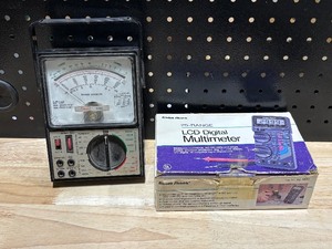 lot 3 image: Multimeters